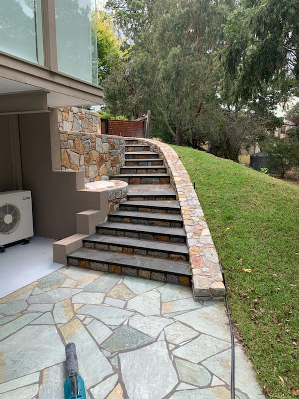 Stone retaining walls Melbourne